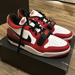 Air Jordan Legacy 313 Low Red Black White Brand New Size 10.5